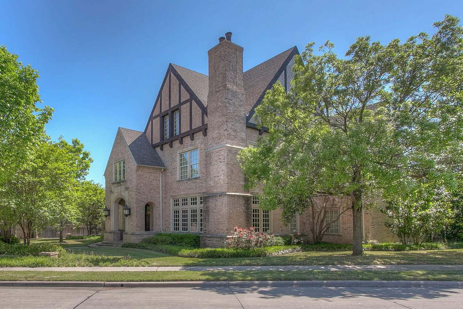 Tudor-style residence in Colleyville